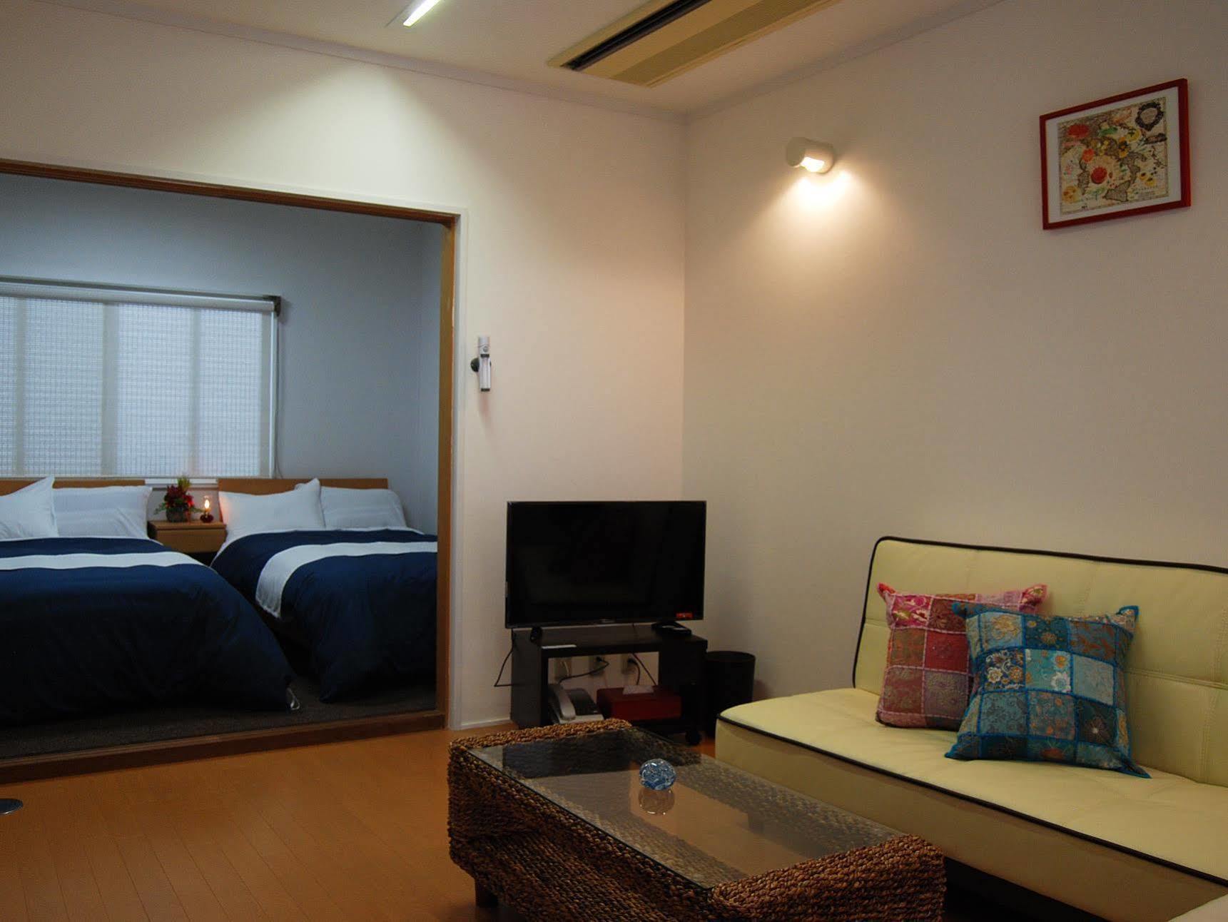 Villa Ortigia Minamiawaji Extérieur photo